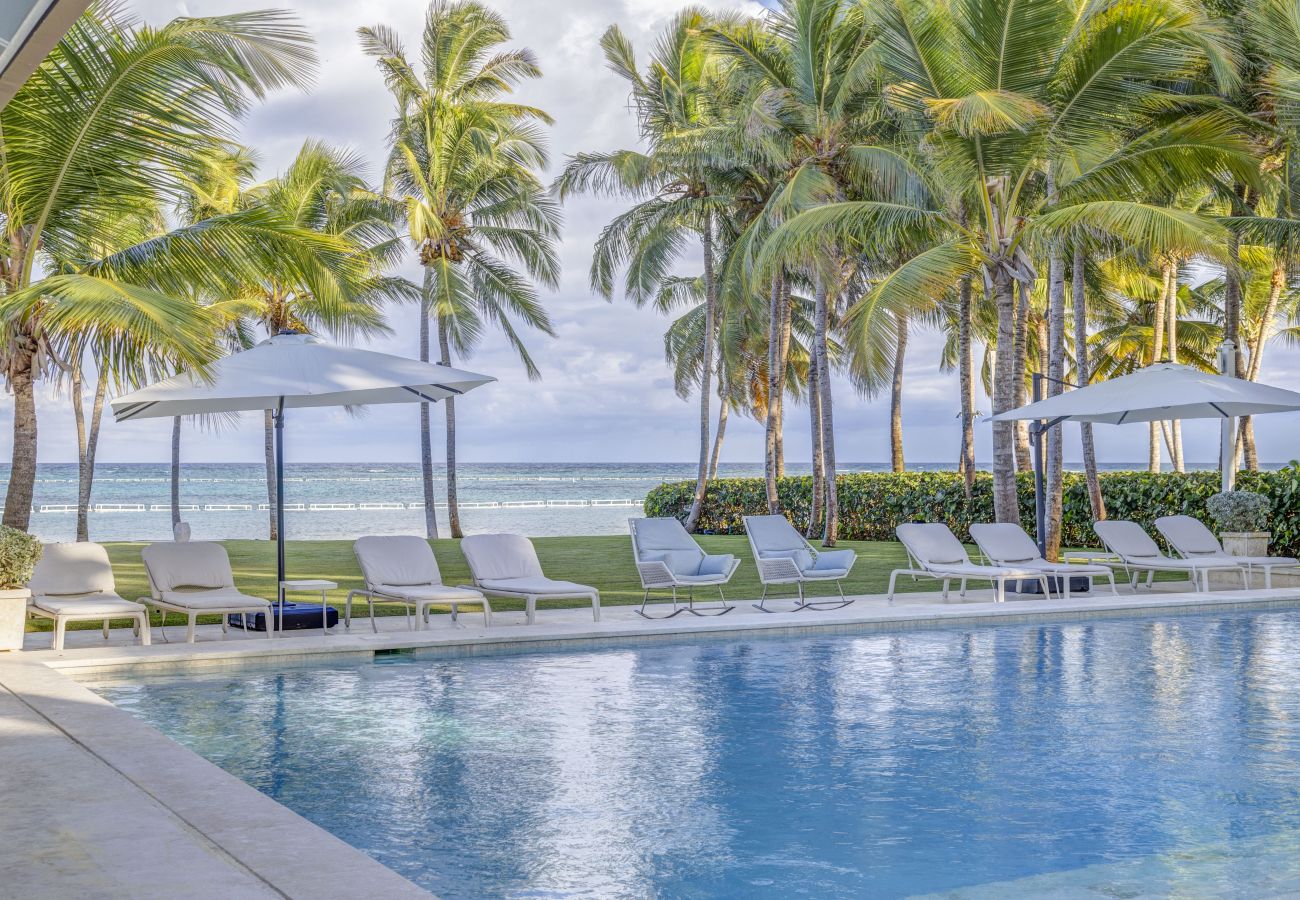 Villa a Punta Cana - Serena 4 - Beachfront Timeless Elegance 