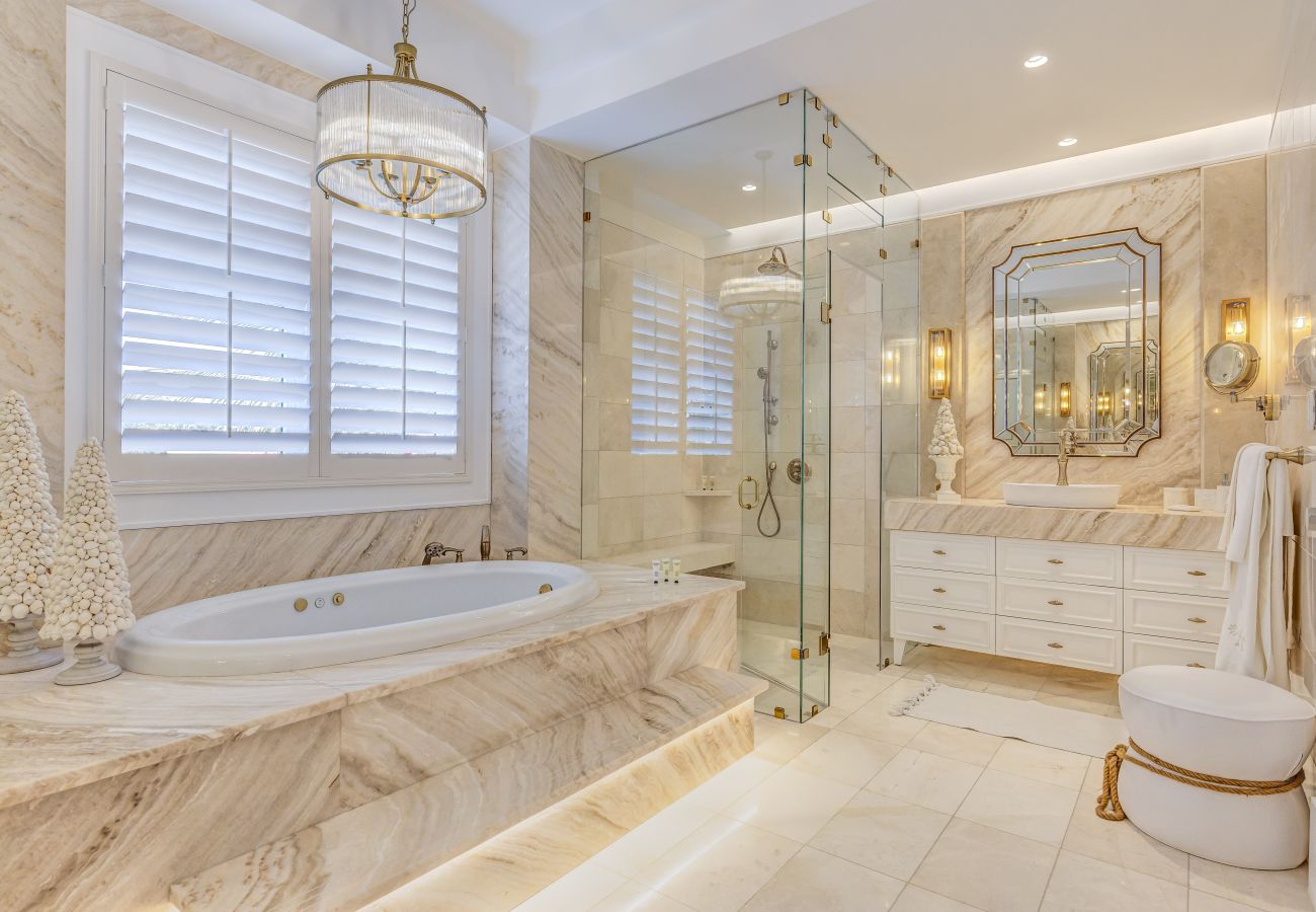 Villa a Punta Cana - Serena 4 - Beachfront Timeless Elegance 