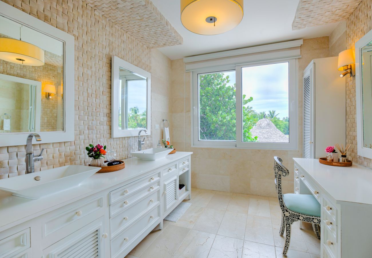 Villa a Punta Cana - Villa Good Vibes - Golf & Partial Ocean View 