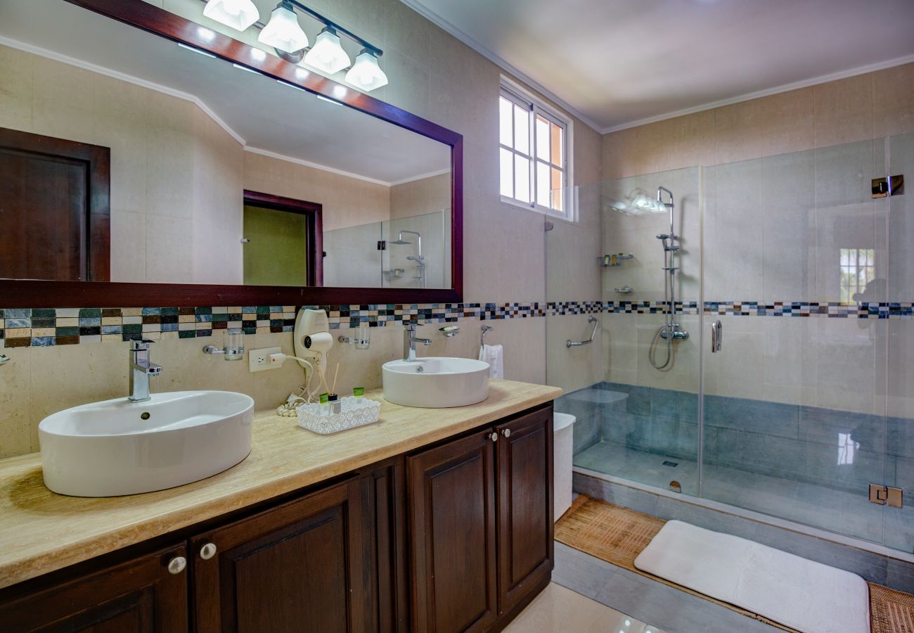 Villa a Punta Cana - Tortuga C33 - Exquisite Folf View Villa 