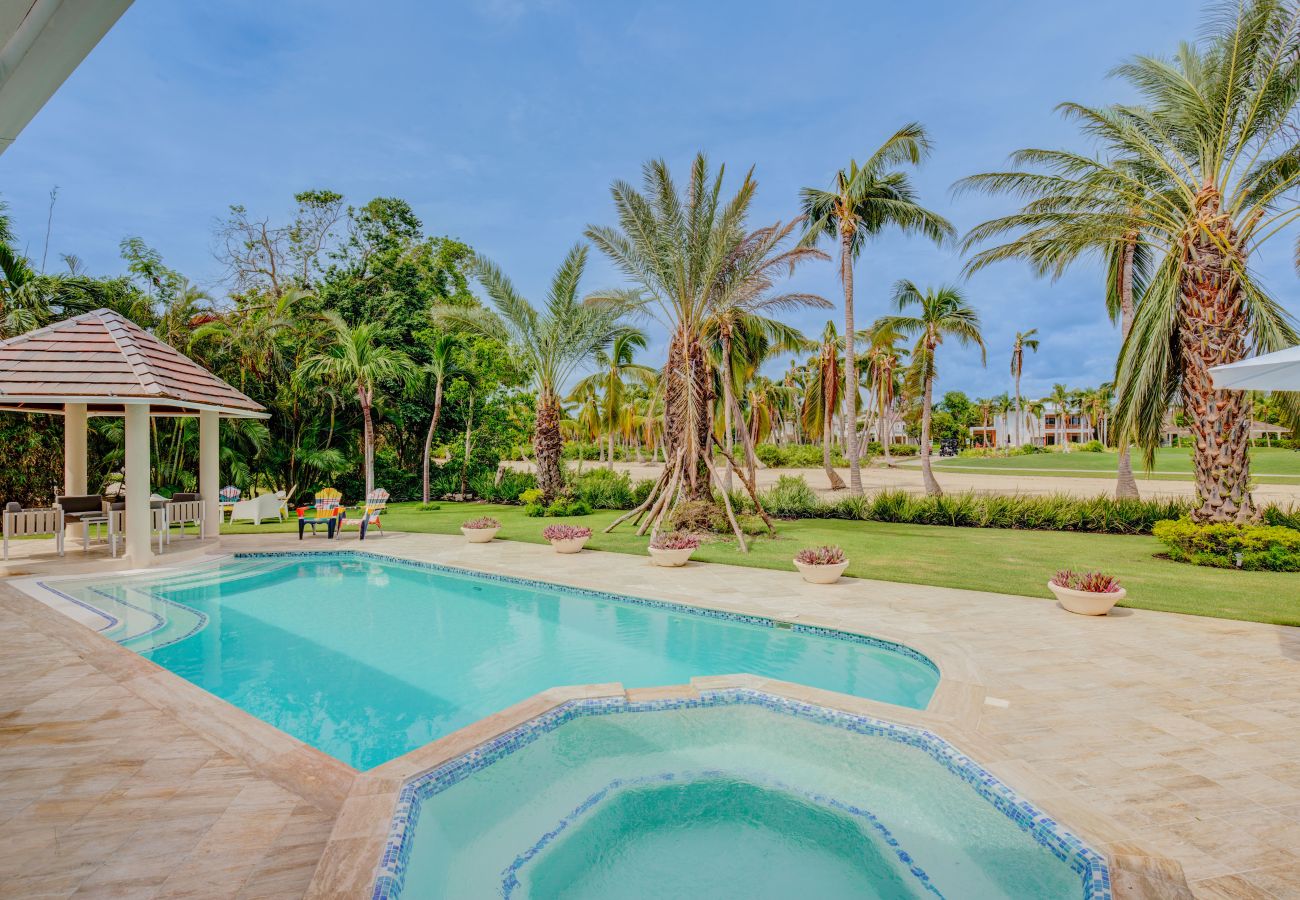 Villa a Punta Cana - Tortuga C33 - Exquisite Folf View Villa 