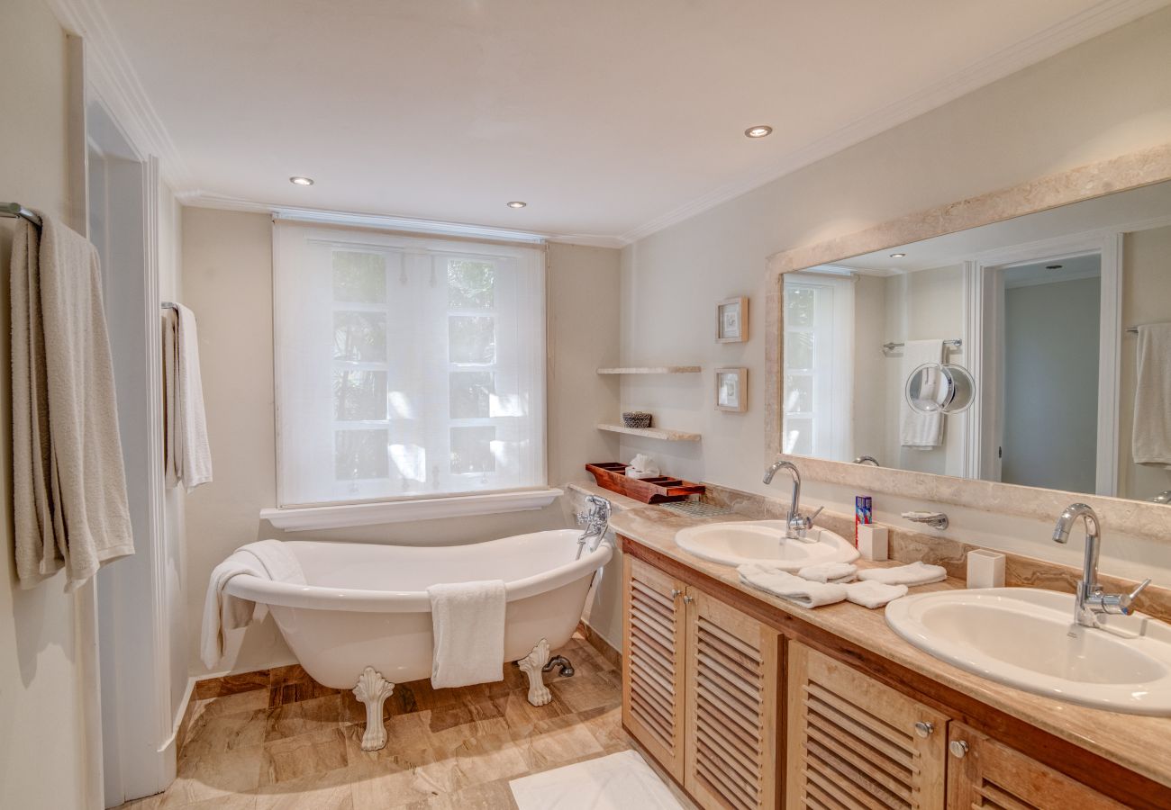 Villa a Punta Cana - Tortuga B28 Beautiful Golf & Sea View Villa 