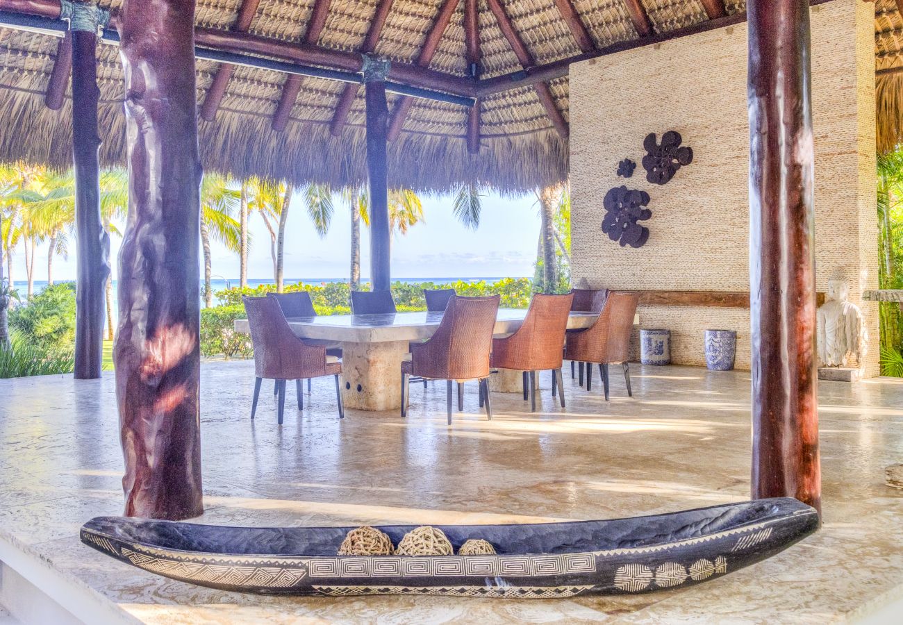 Villa a Punta Cana - Las Hamacas Stunning Beachfront Villa At Cap Cana