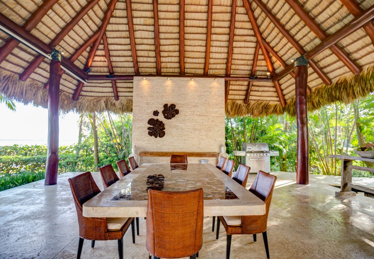 Villa a Punta Cana - Las Hamacas Stunning Beachfront Villa At Cap Cana