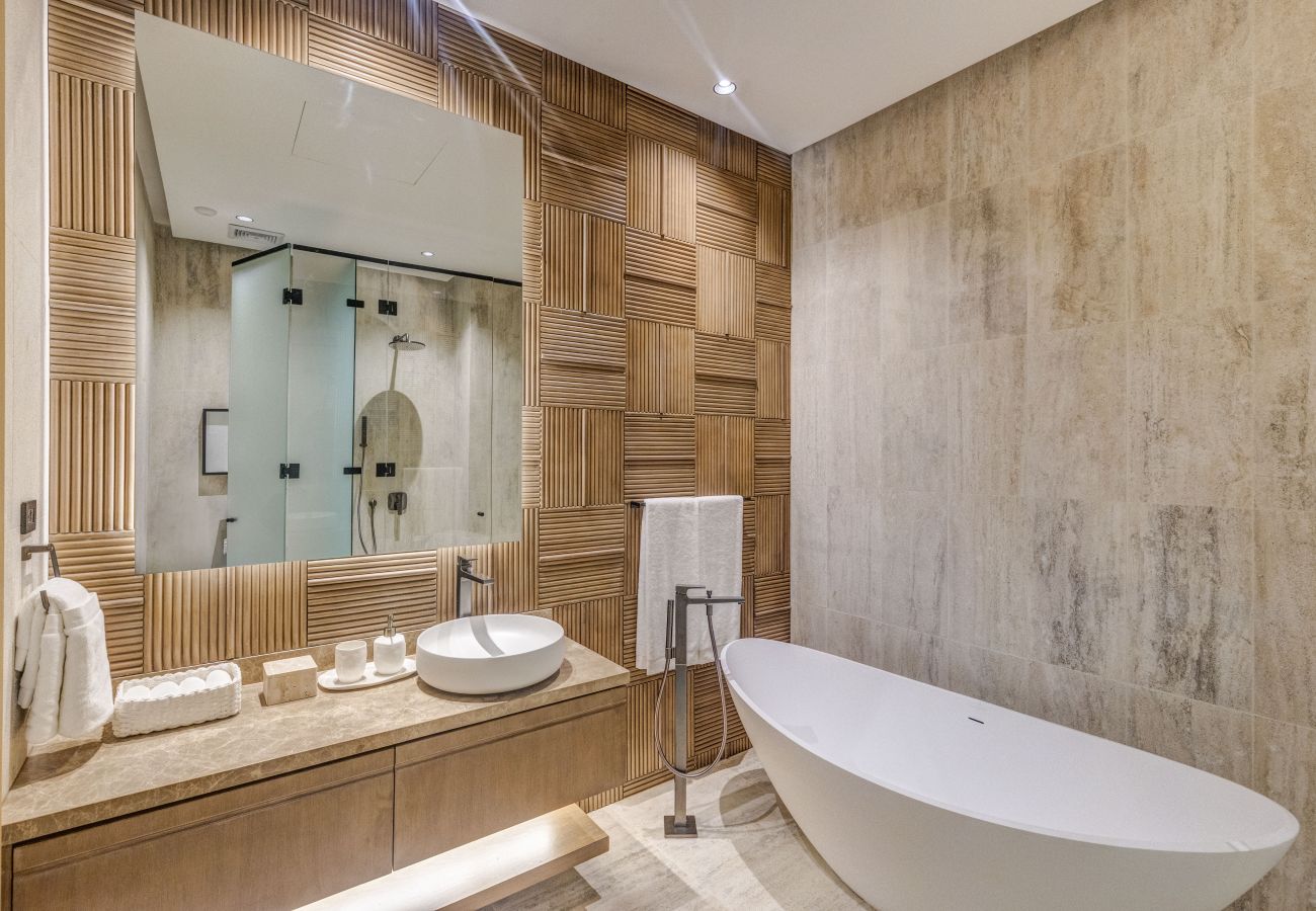 Villa a Punta Cana - Casa del Mar - Cap Cana Beachfront Masterpiece 