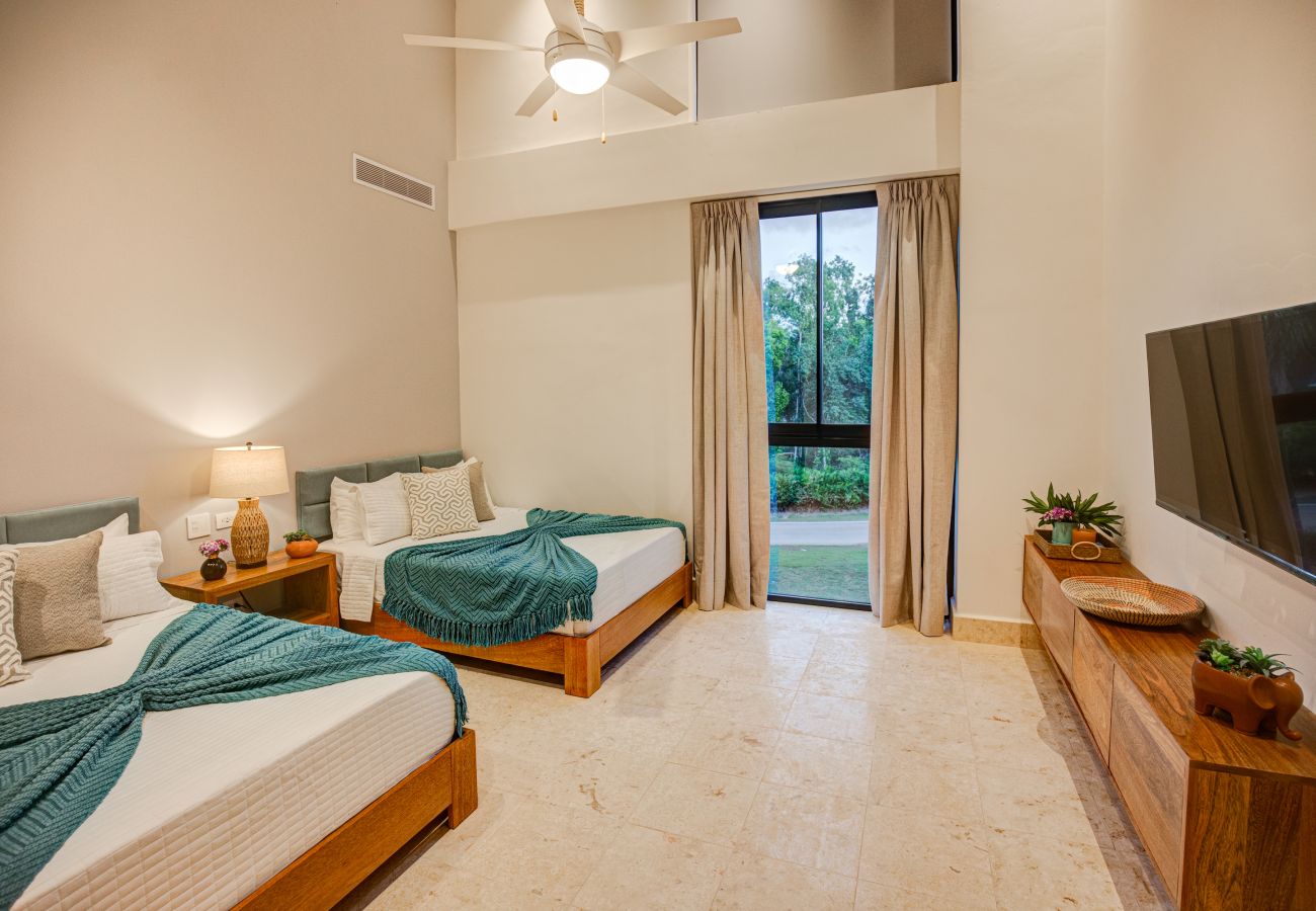 Villa a Adeje - Deluxe Emerald Coast Villa