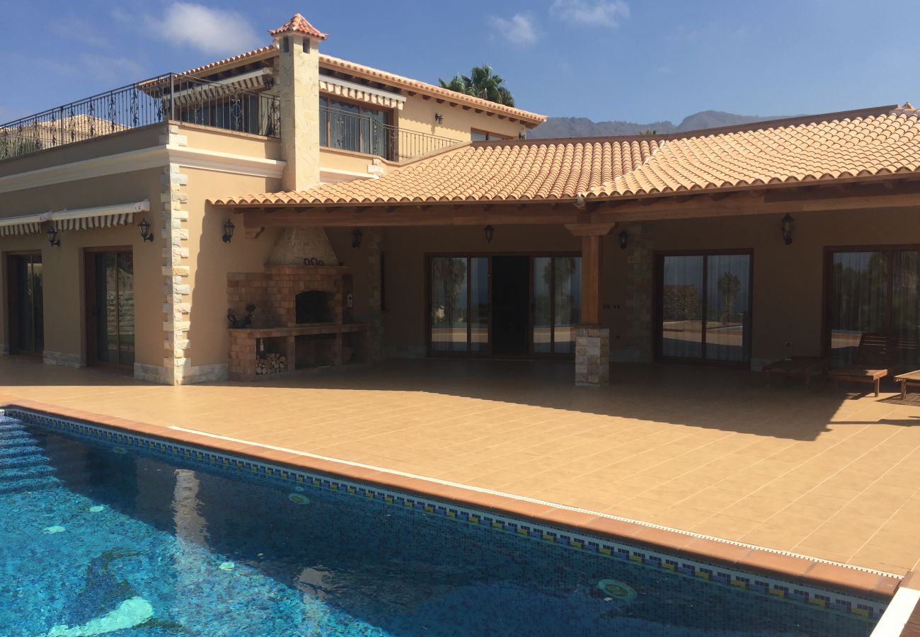 Villa en Costa Adeje - SAMARIN (VENTA) Villa en Costa Adeje - SAMARIN (VENTA)